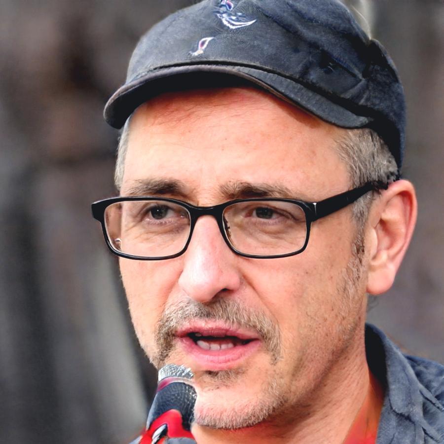 Carlos Martínez